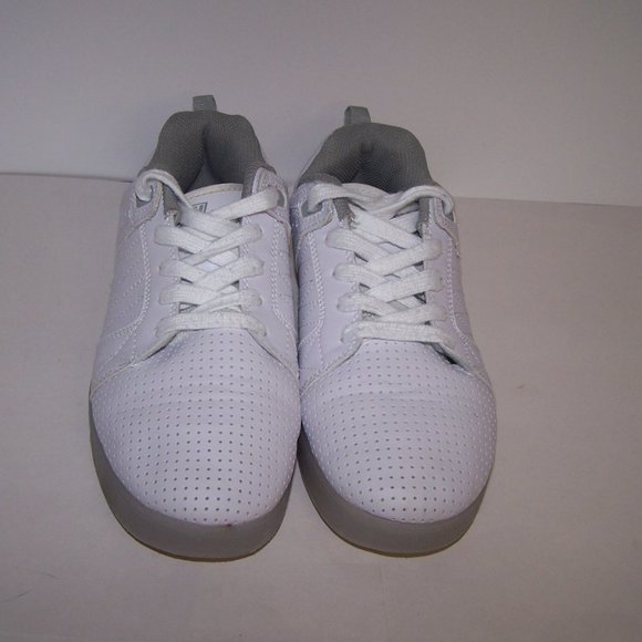 Multi-Lights Tennis Shoes Size 6 Red, Green, Blue - Picture 2 of 8